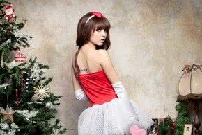 Hot Christmas costumes red dress strapless skirt with white gloves for free